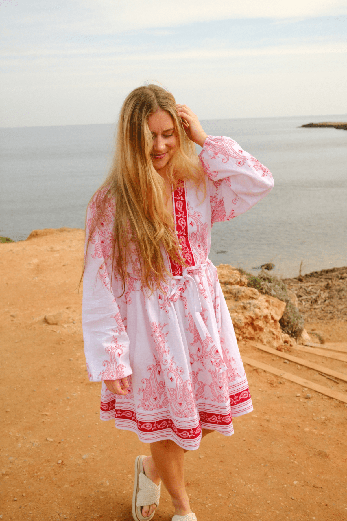 By Lien Cannes Kjole - Bright White/Haute Red
