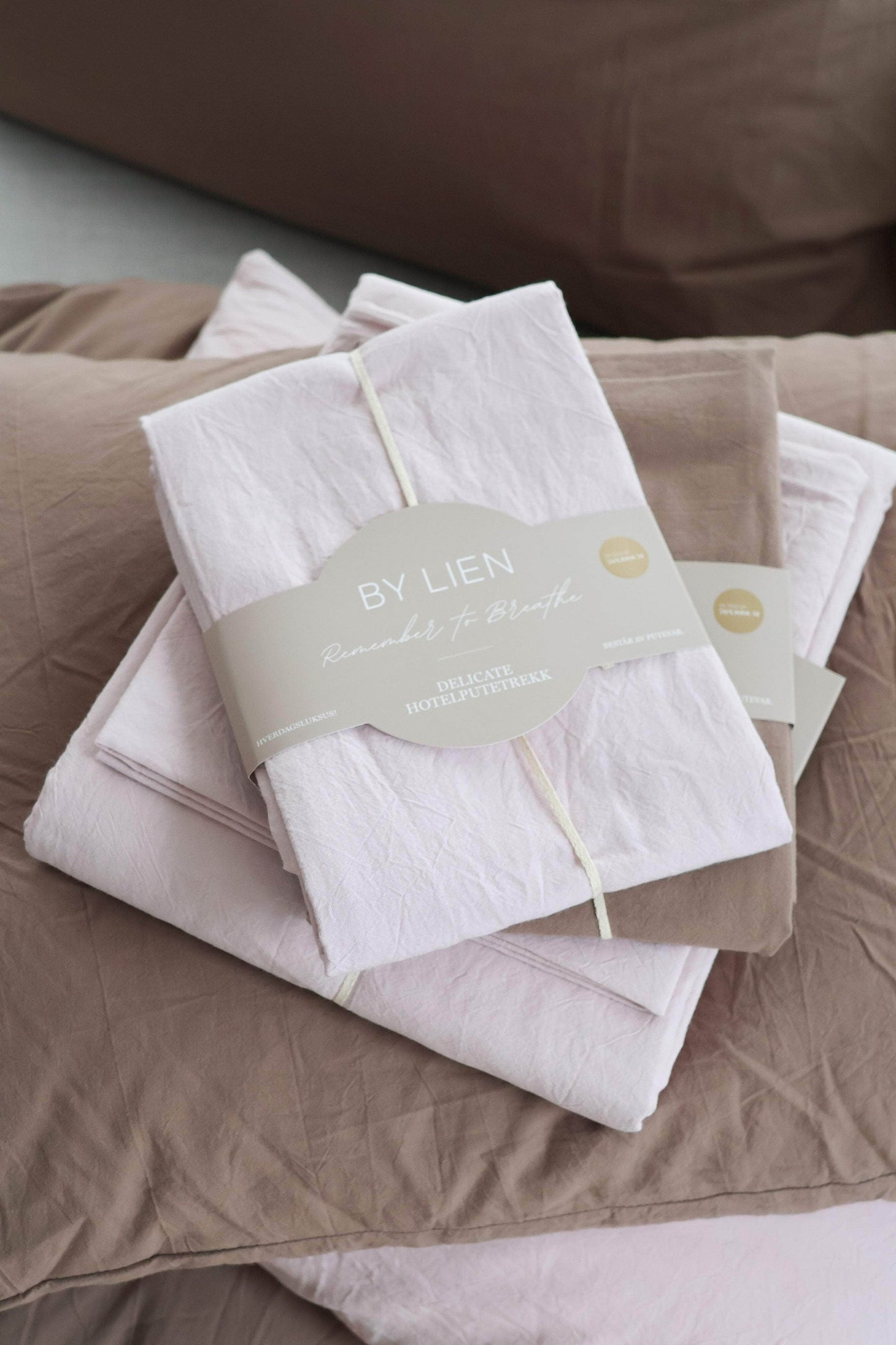 By Lien Delicate Hotellputetrekk 70x100 - Icy Pink