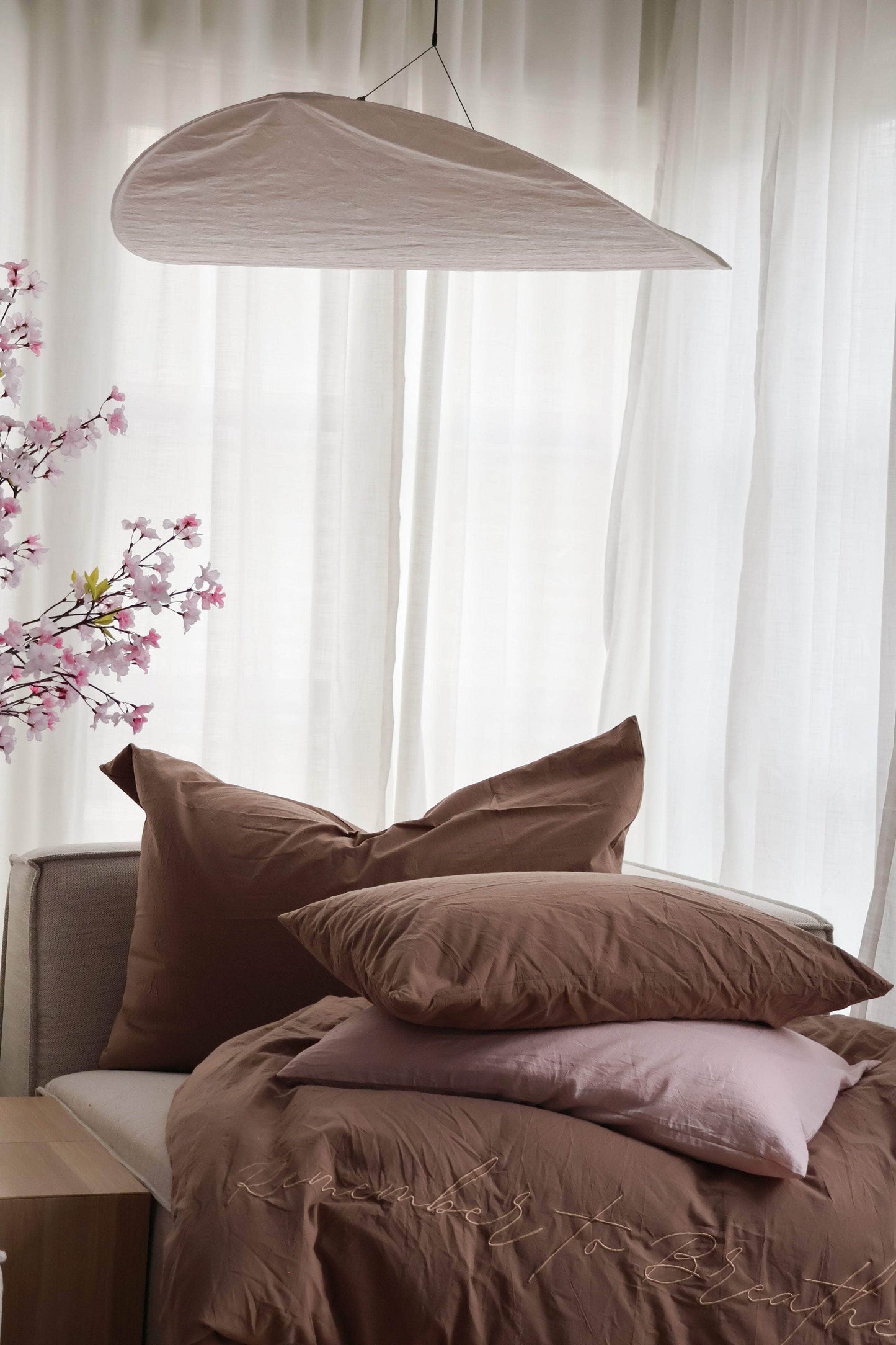 By Lien Delicate Sengetøy 200X140 - Oxford Tan