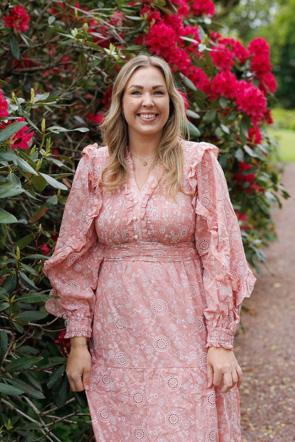 By Lien Kjole Riviera Maxi Kjole - Withered Rose