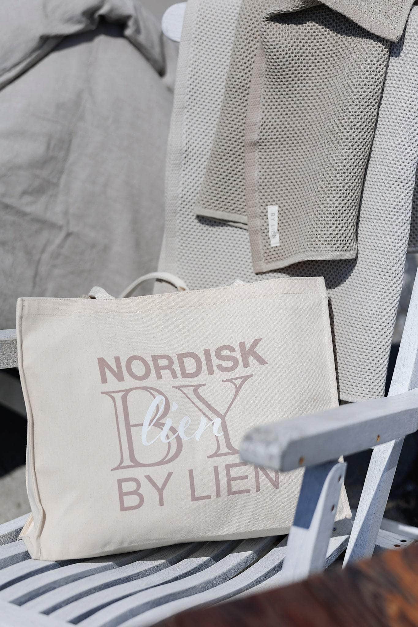 By Lien Tote Bag