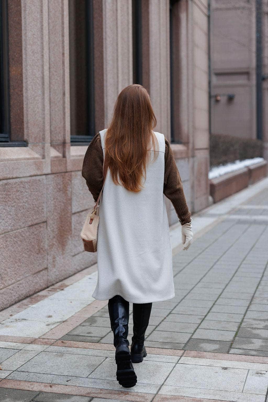 By Lien Wooly Vest - French Oak