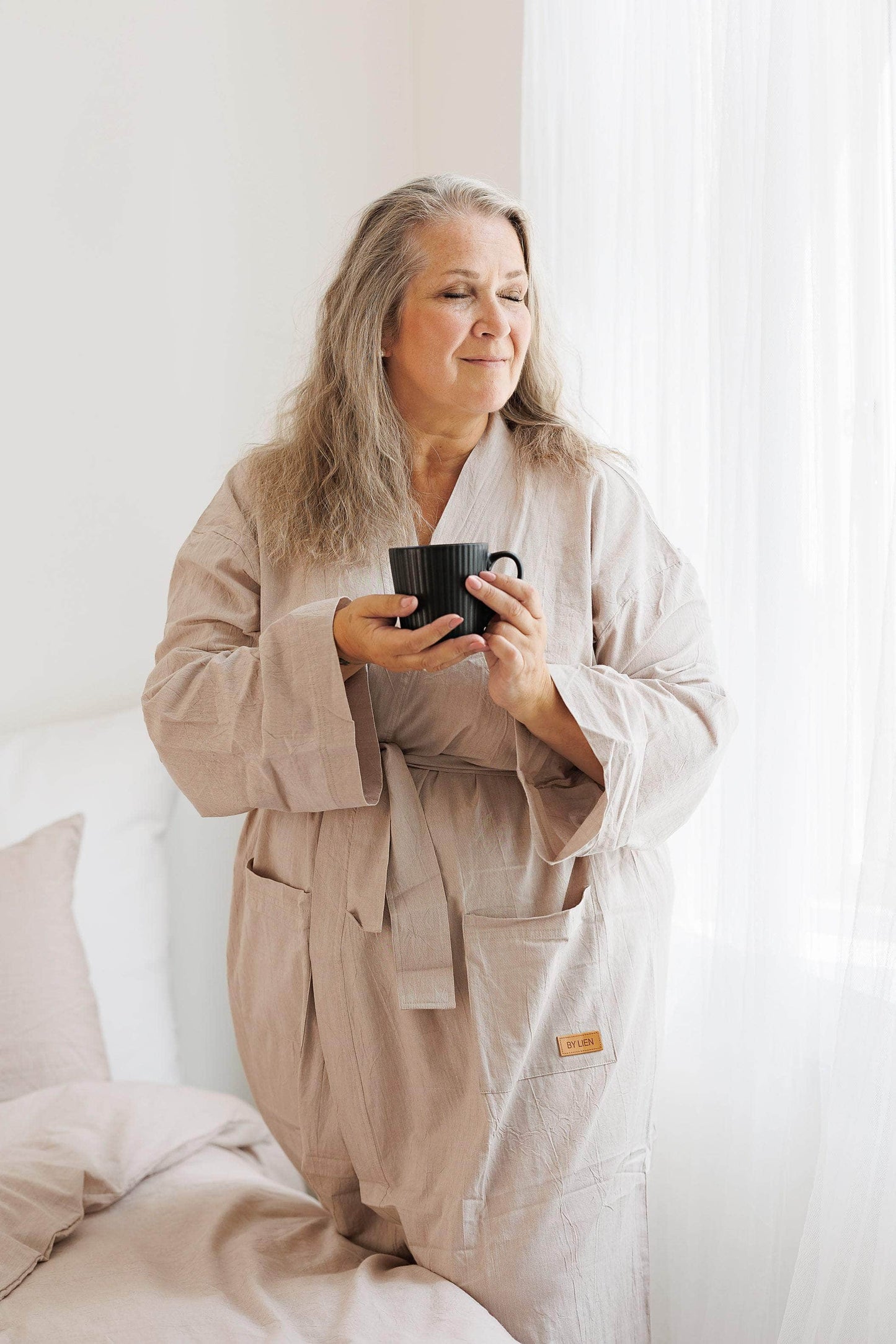 ByLien-Shop Delicate Morgenkåpe - Beige