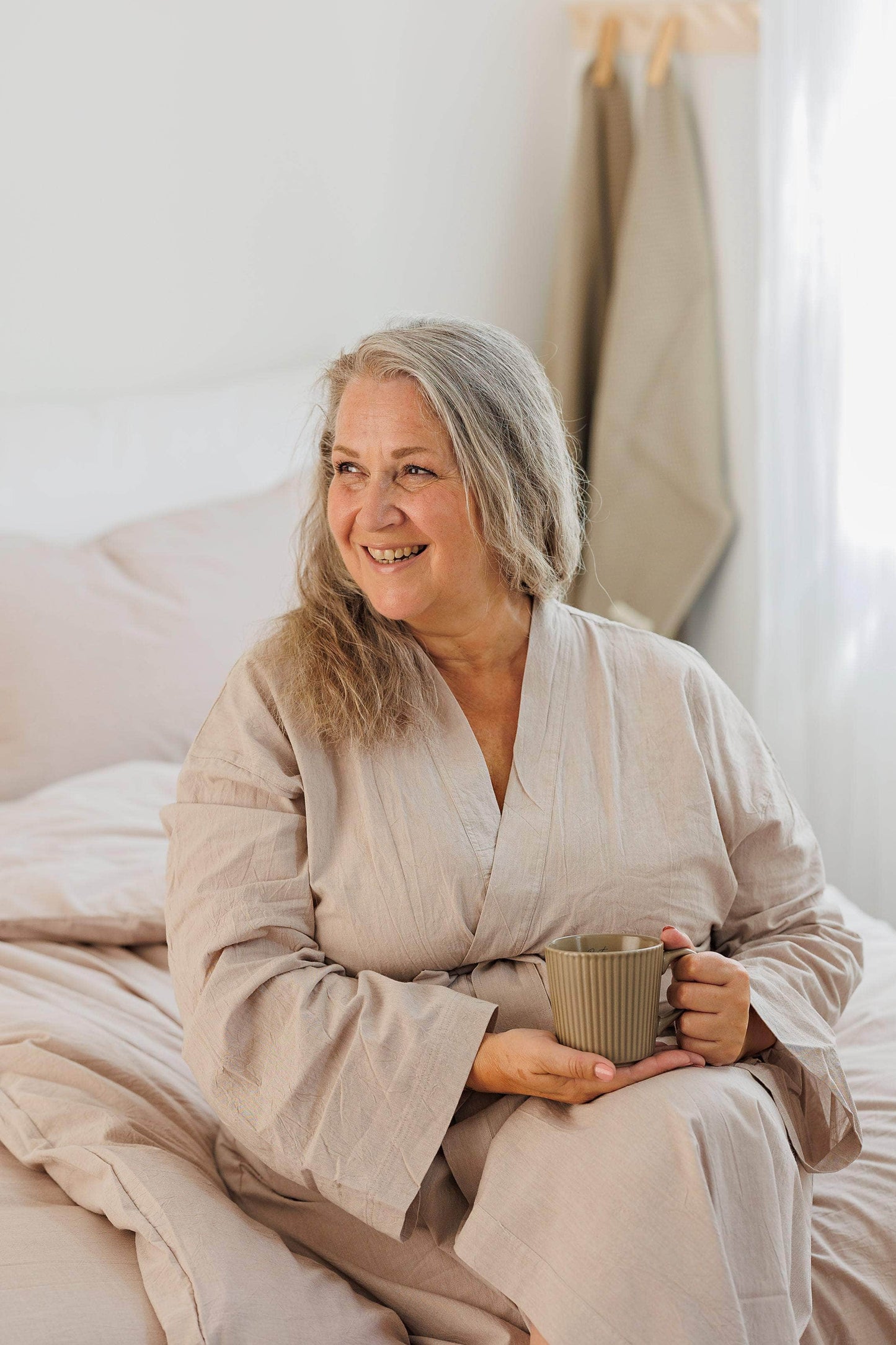 ByLien-Shop Delicate Morgenkåpe - Beige