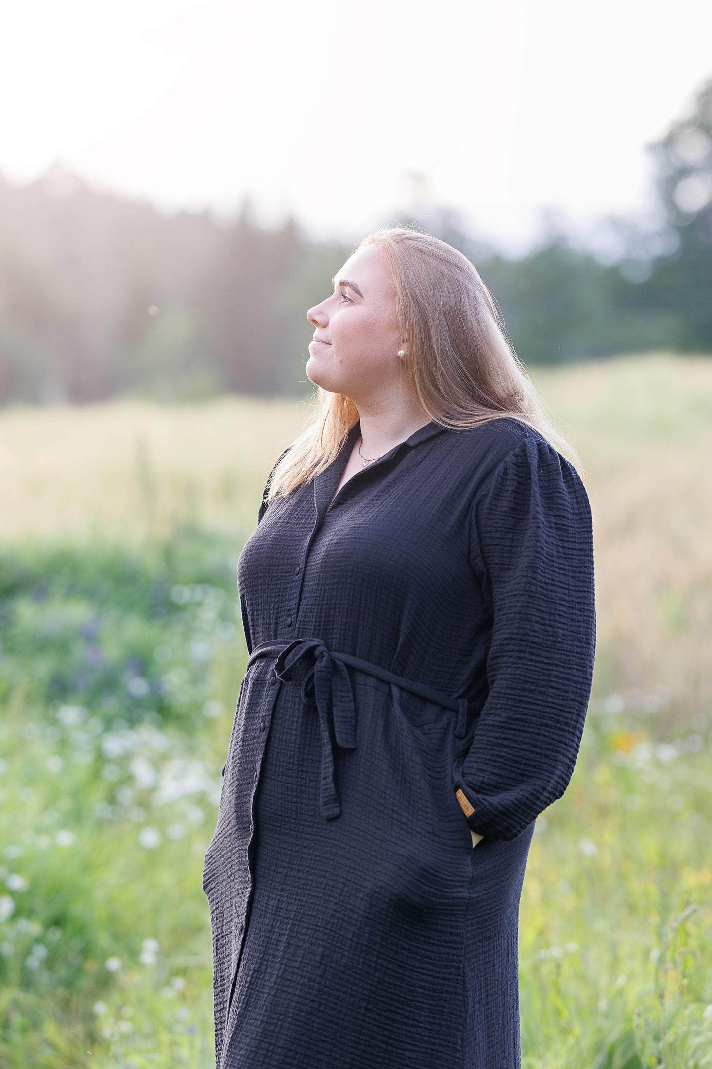 ByLien-Shop Meditate Musselin Skjortekjole - Black Onyx