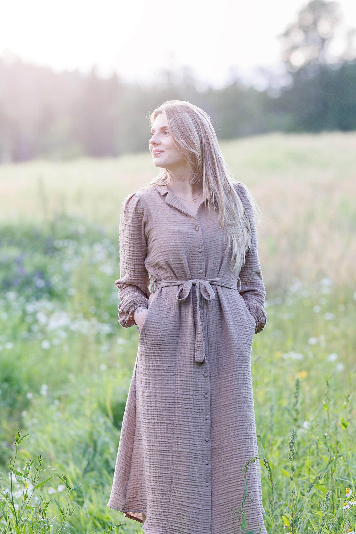 ByLien-Shop Meditate Musselin Skjortekjole - Simply Taupe