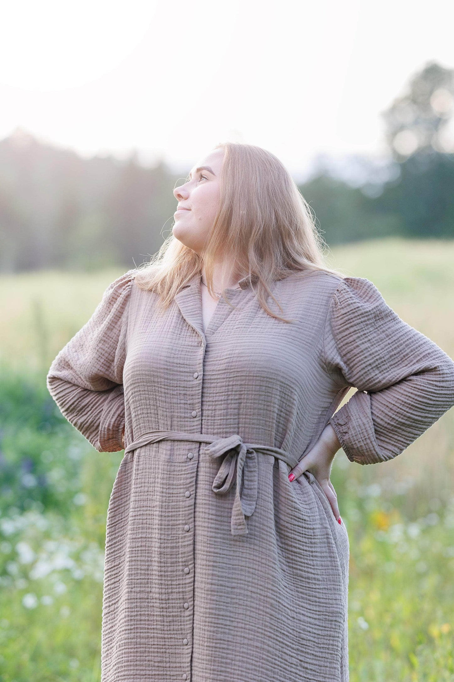 ByLien-Shop Meditate Musselin Skjortekjole - Simply Taupe