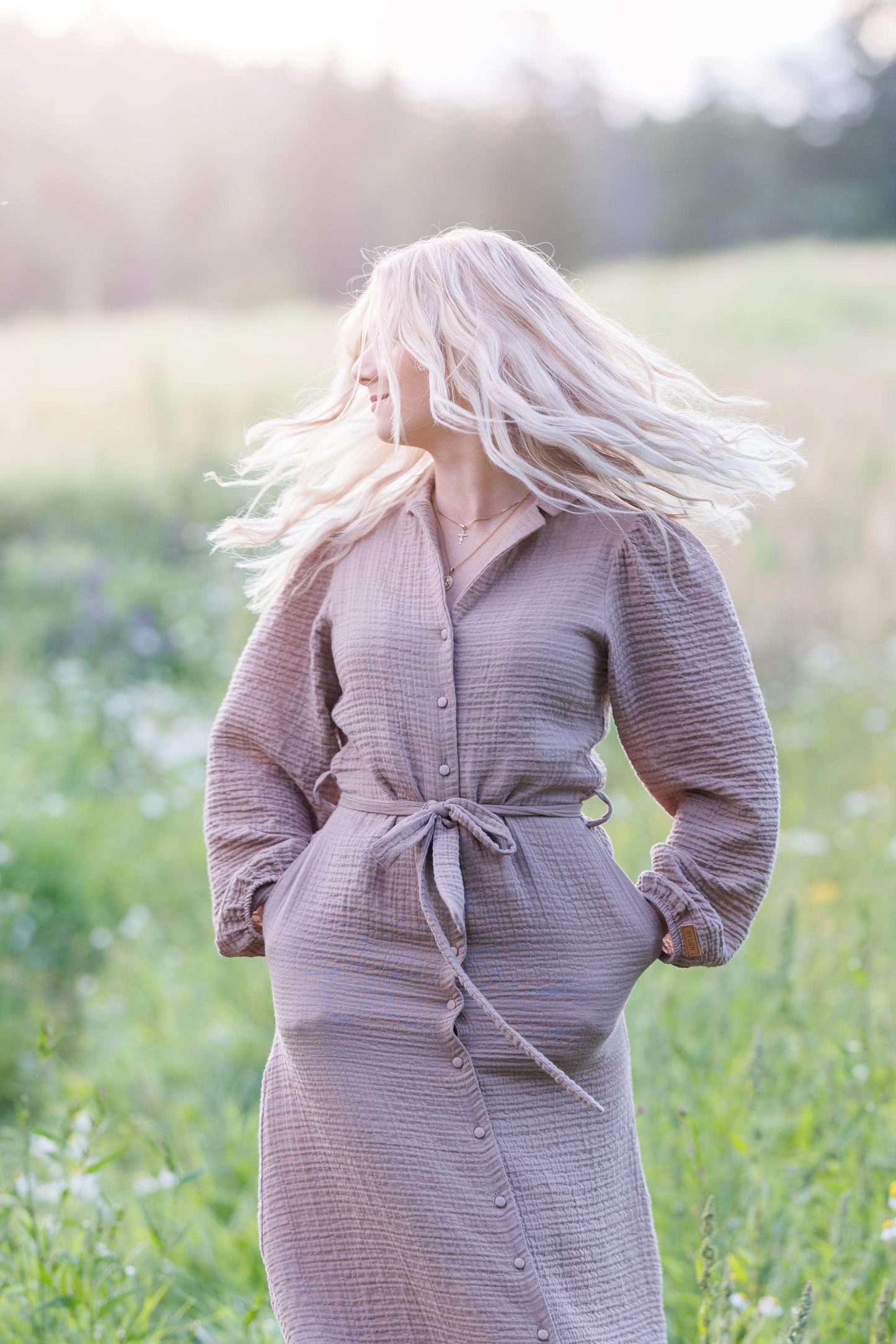 ByLien-Shop Meditate Musselin Skjortekjole - Simply Taupe