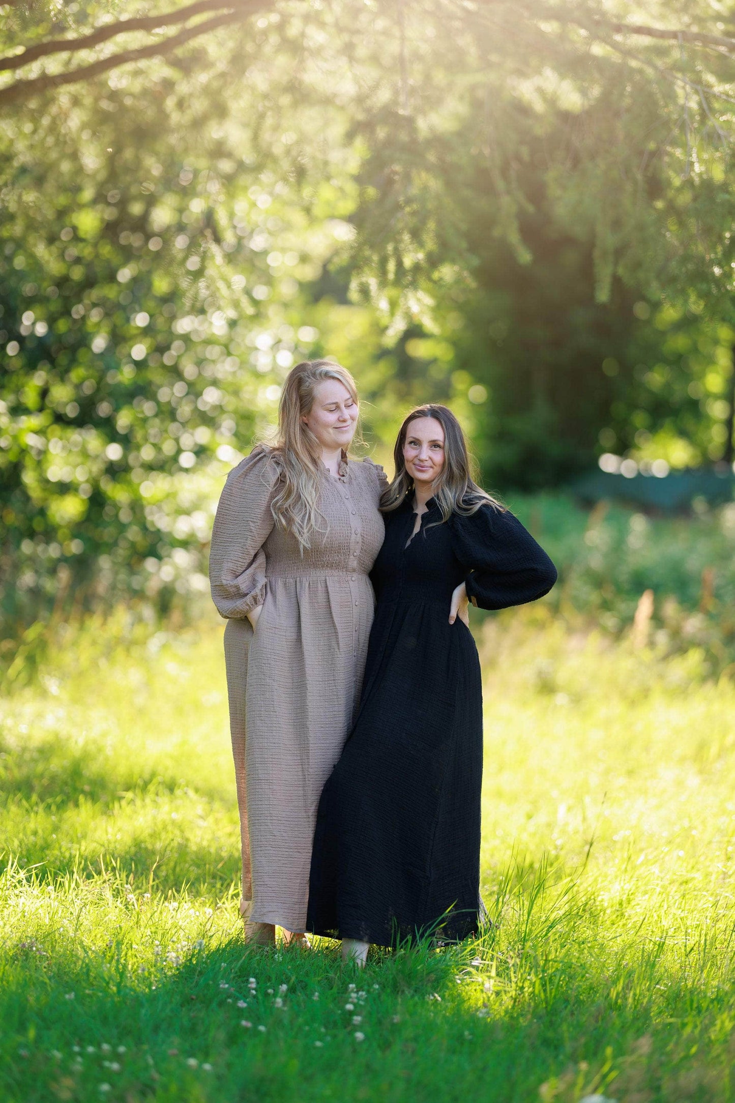 ByLien-Shop Meditate Musselin Smock Kjole - Black Onyx
