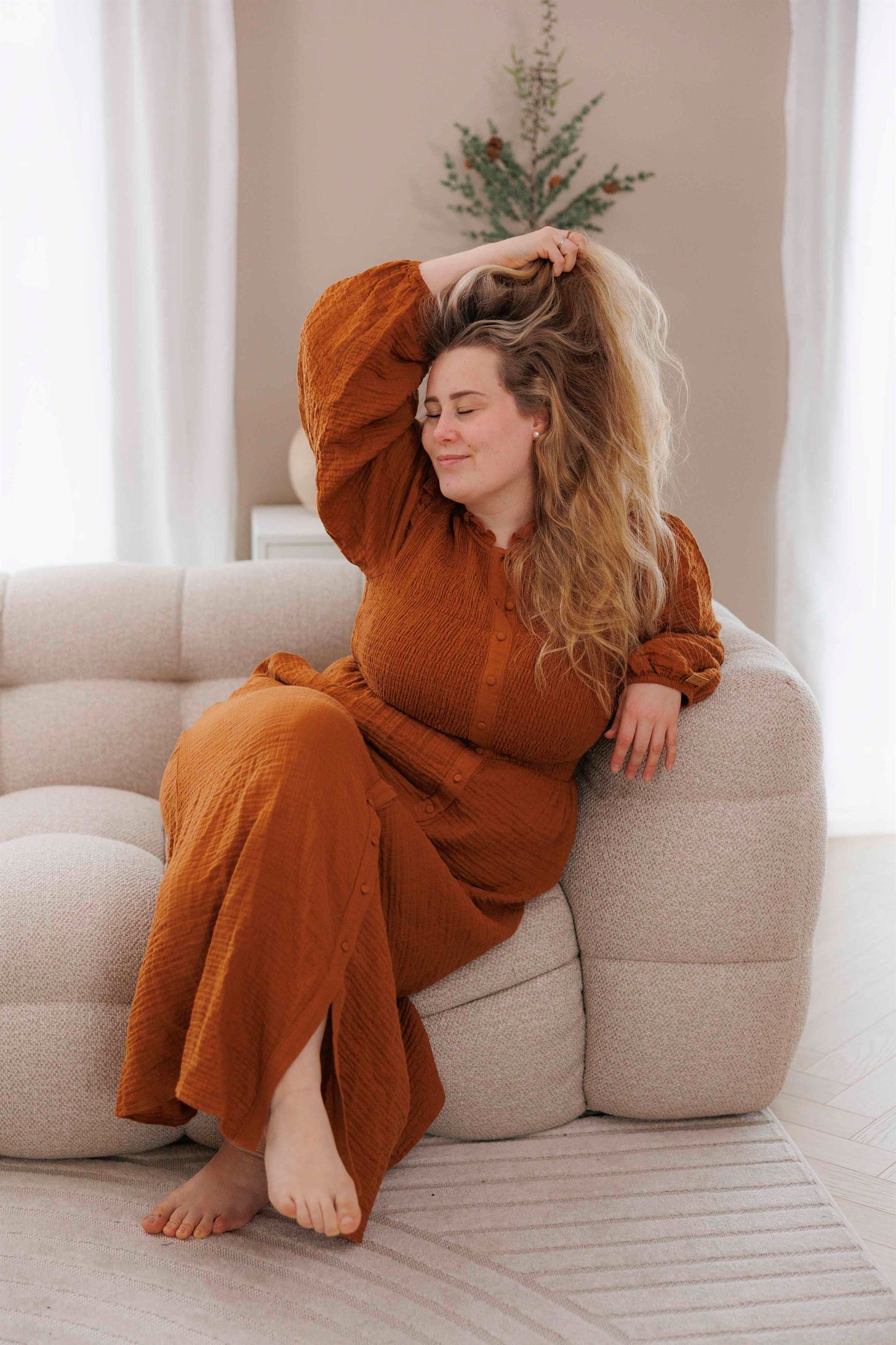 ByLien-Shop Meditate Musselin Smock Kjole - Caramel Cafe