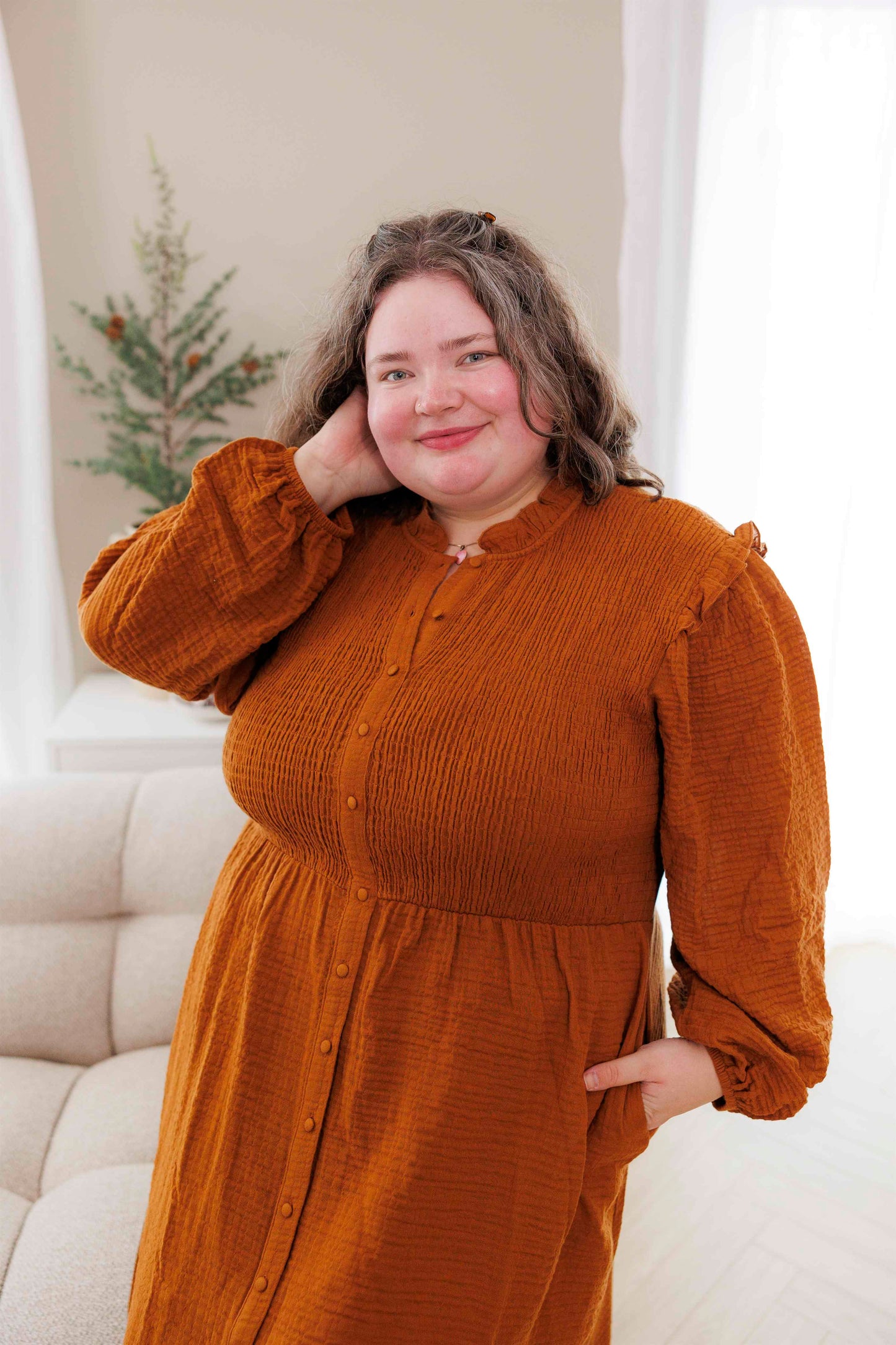 ByLien-Shop Meditate Musselin Smock Kjole - Caramel Cafe