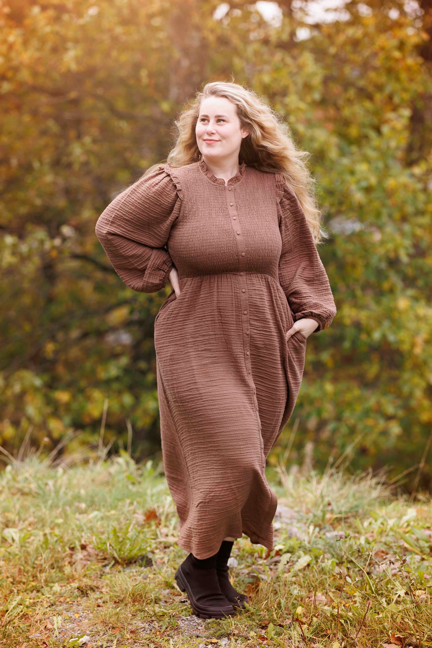 ByLien-Shop Meditate Musselin Smock Kjole - Cocoa Brown