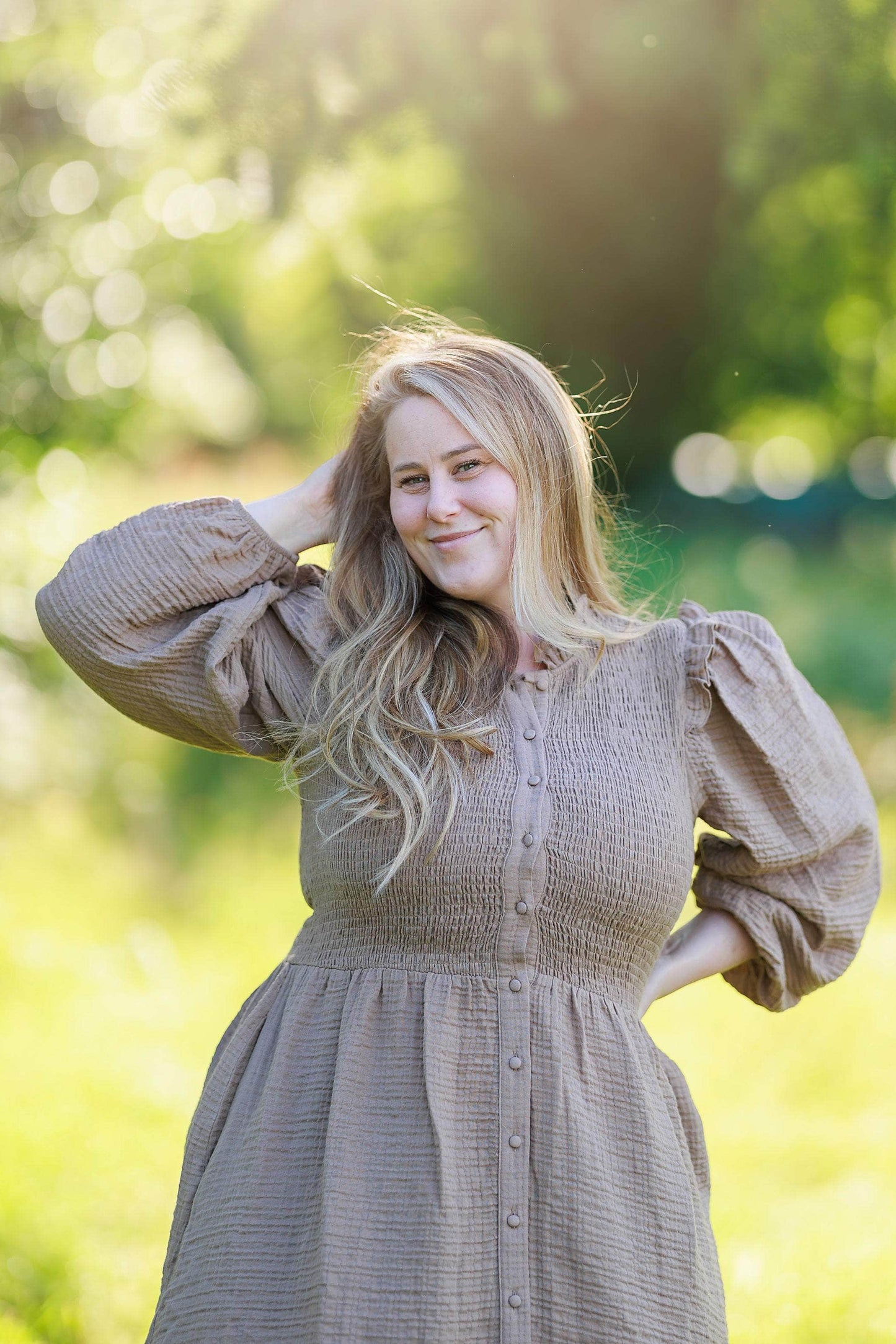 ByLien-Shop Meditate Musselin Smock Kjole - Simply Taupe