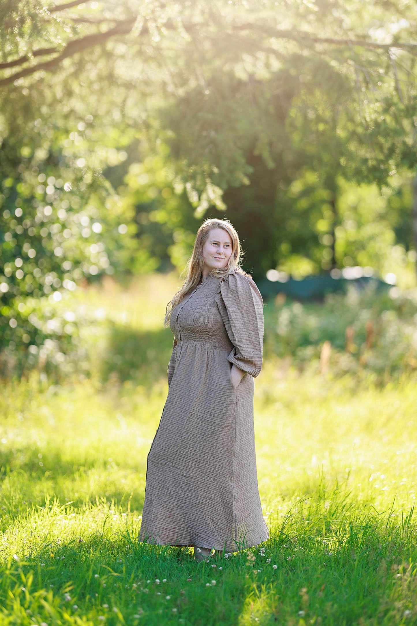 ByLien-Shop Meditate Musselin Smock Kjole - Simply Taupe