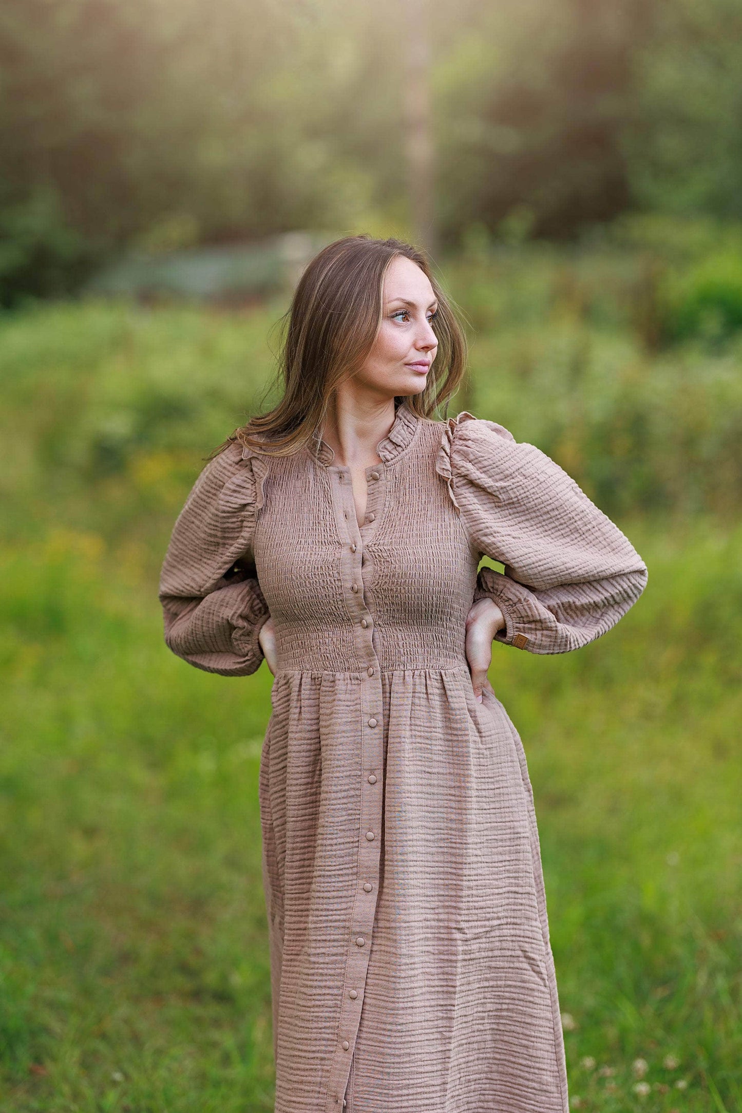 ByLien-Shop Meditate Musselin Smock Kjole - Simply Taupe