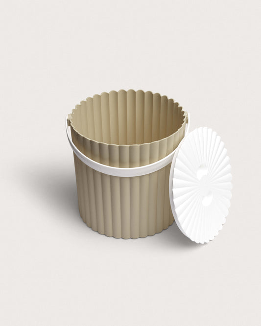 By Lien 2 for 1: The Bucket (50% rabatt)