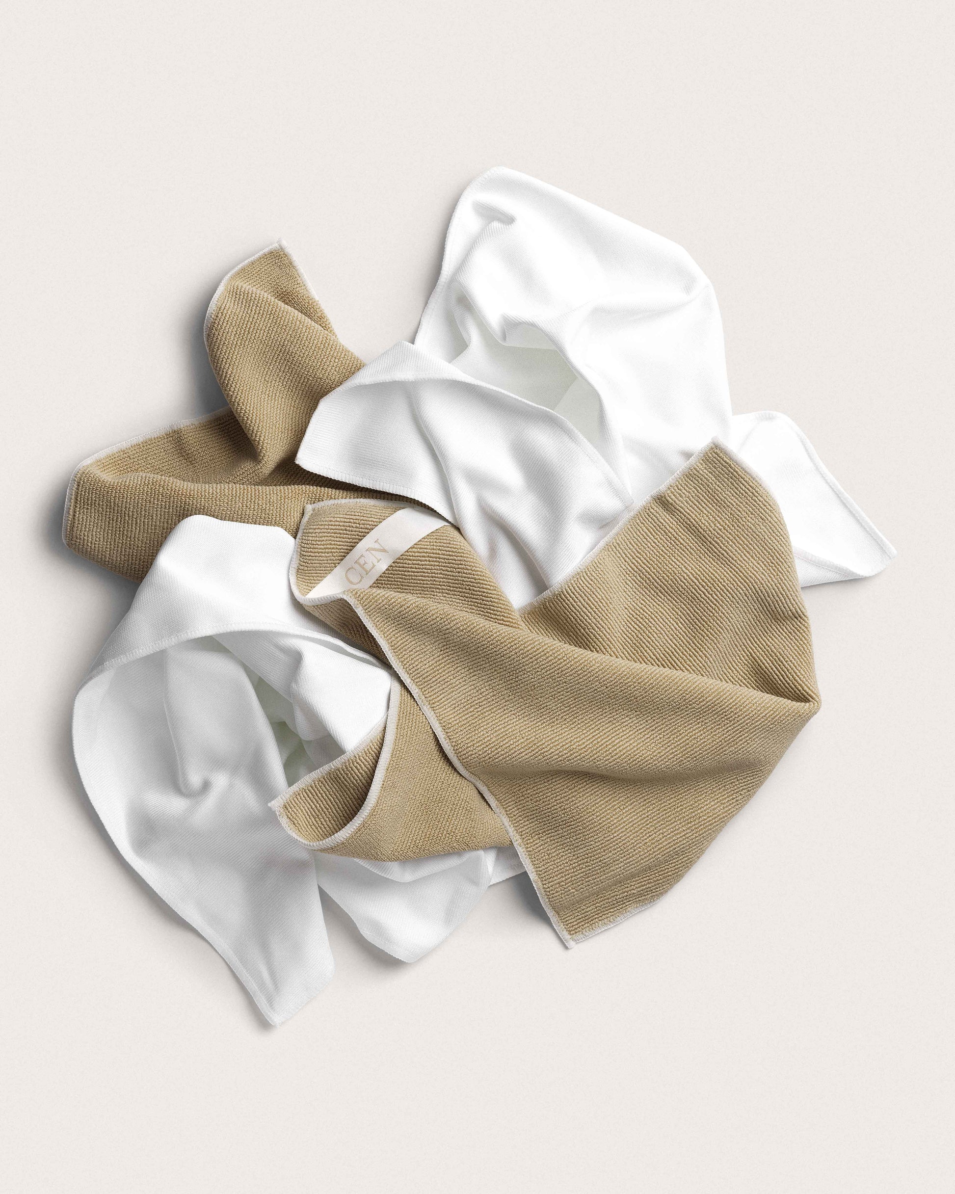 By Lien By Lien x CEN klutsett