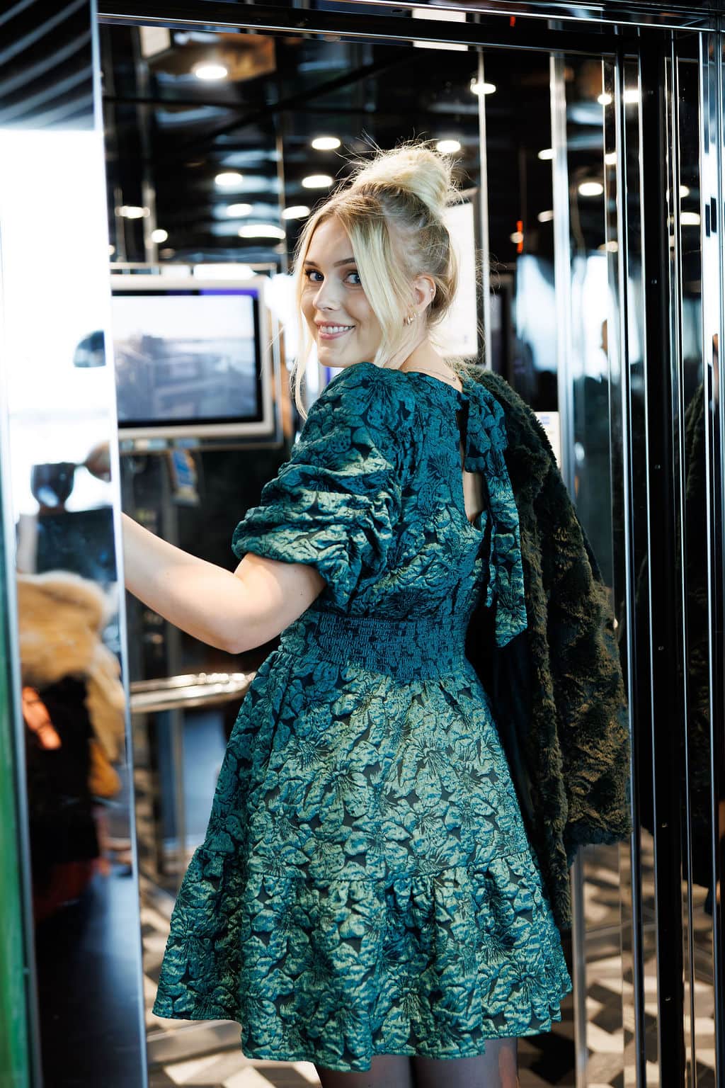 By Lien Celebrate Bow Kjole - Grønn