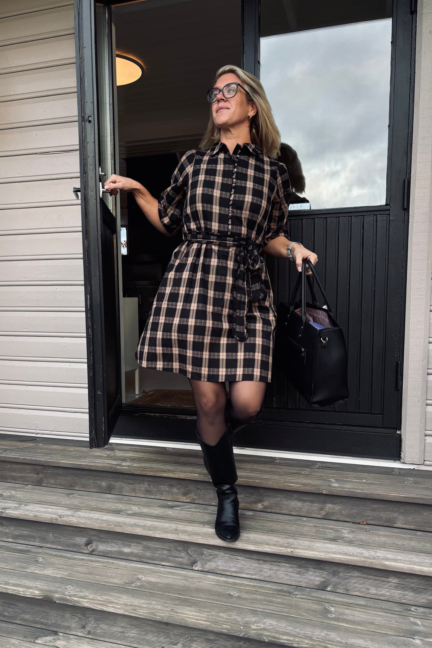 By Lien Classy Kjole - Svart