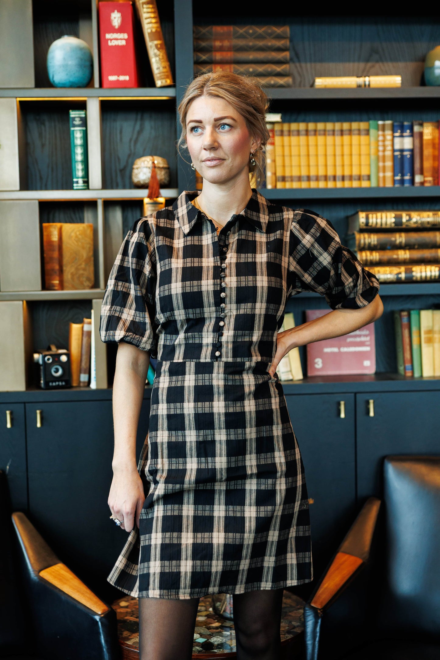 By Lien Classy Kjole - Svart