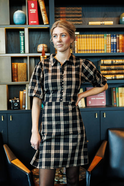 By Lien Classy Kjole - Svart