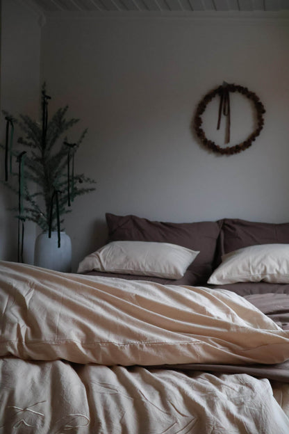 By Lien Delicate Sengetøy 140x220 - French Oak