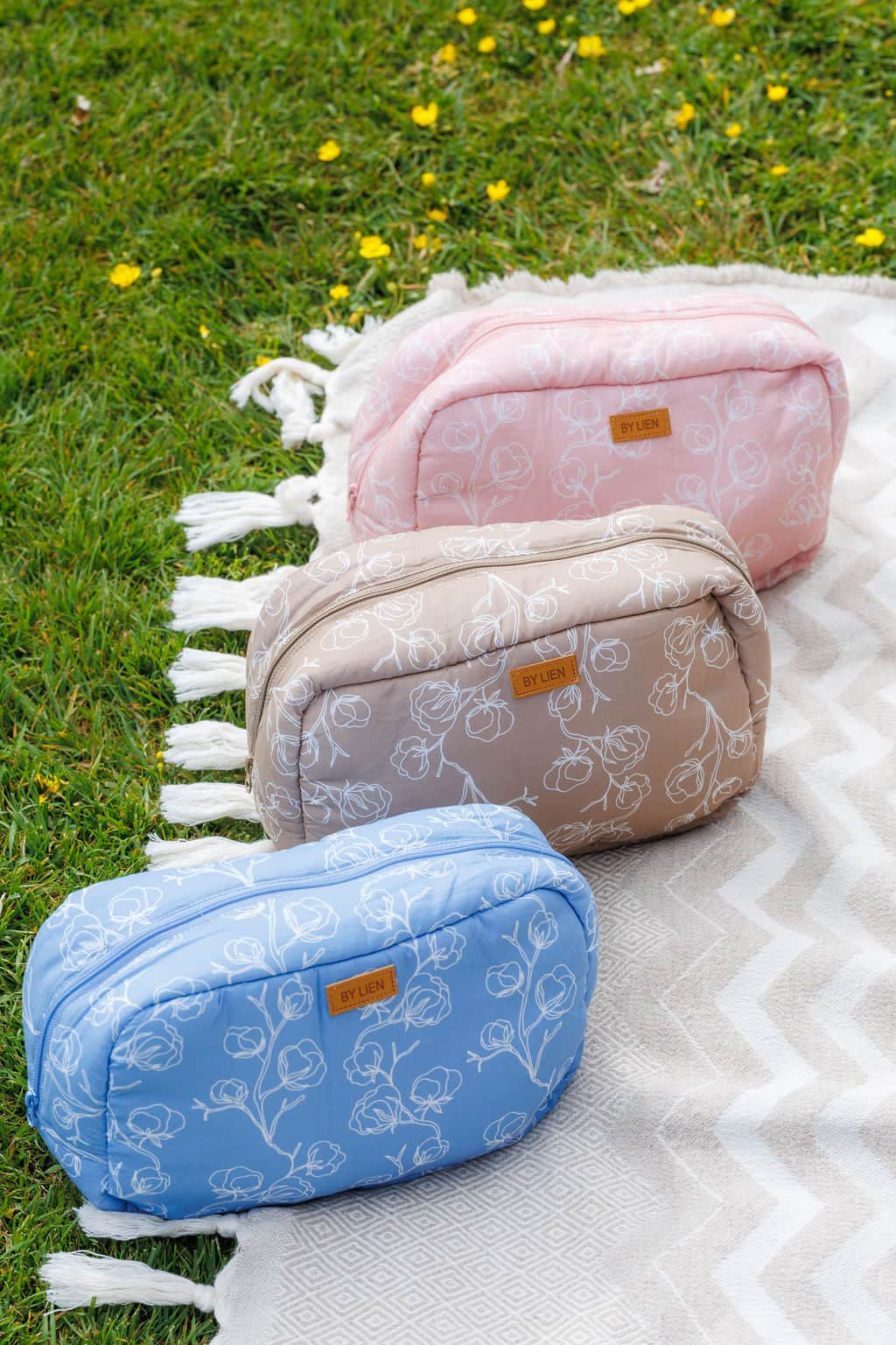 By Lien Morsdagspakke: Kimono, toalettmappe og Thereses Metode