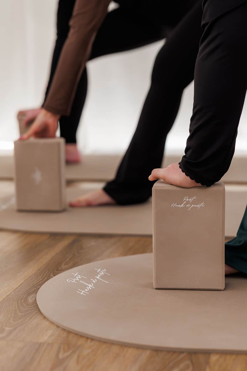 By Lien Namaste Yogablokker & Yogamatte - inkl treningsprogram (spar 150,-)