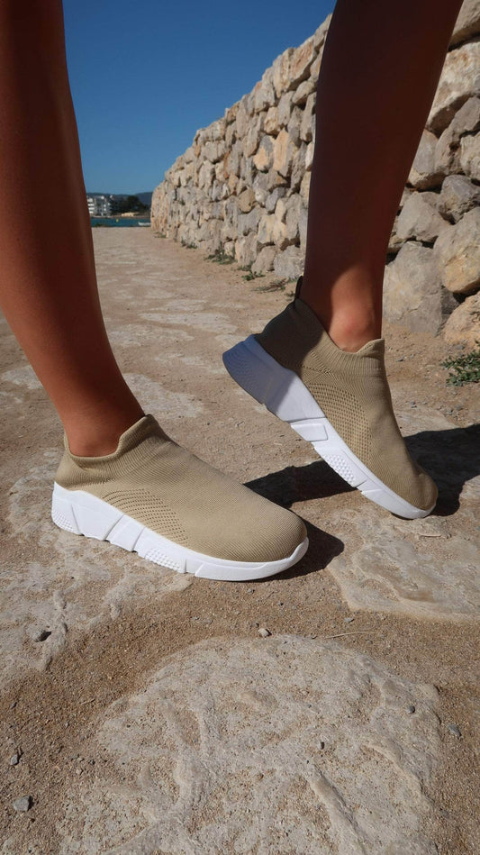 By Lien Release Sneakers - Nomad