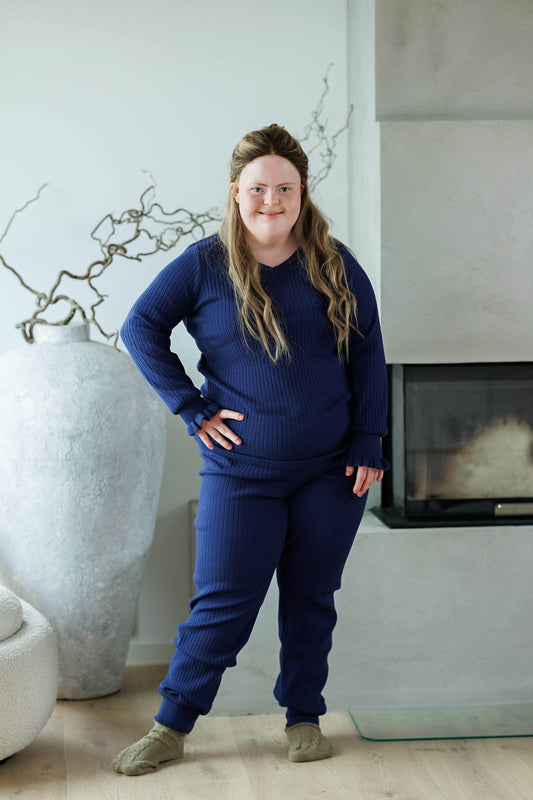 By Lien Signature Loungewear Genser - Midnight Sail