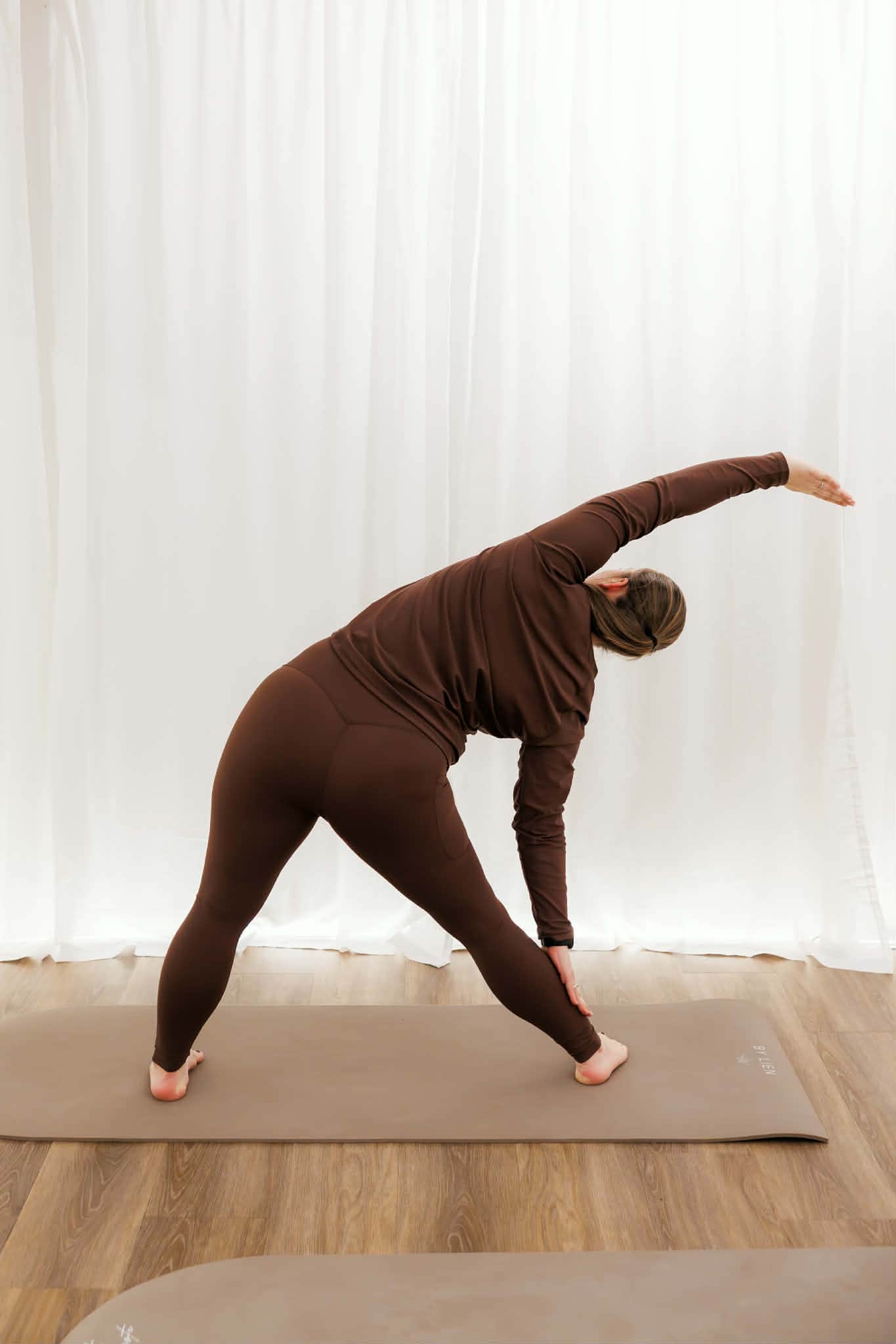 By Lien ZEN Treningstights m/sidelomme - Brun